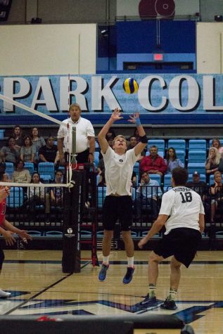 JULIE FENNELL/MOORPARK COLLEGE Andrew Hansen (#8) of Moorpark College sets up Myles Myers (#18) in game 2 against SBCC at home on Friday, April 1, 2016. Raiders took home a win of 3-1. 4-1-2016