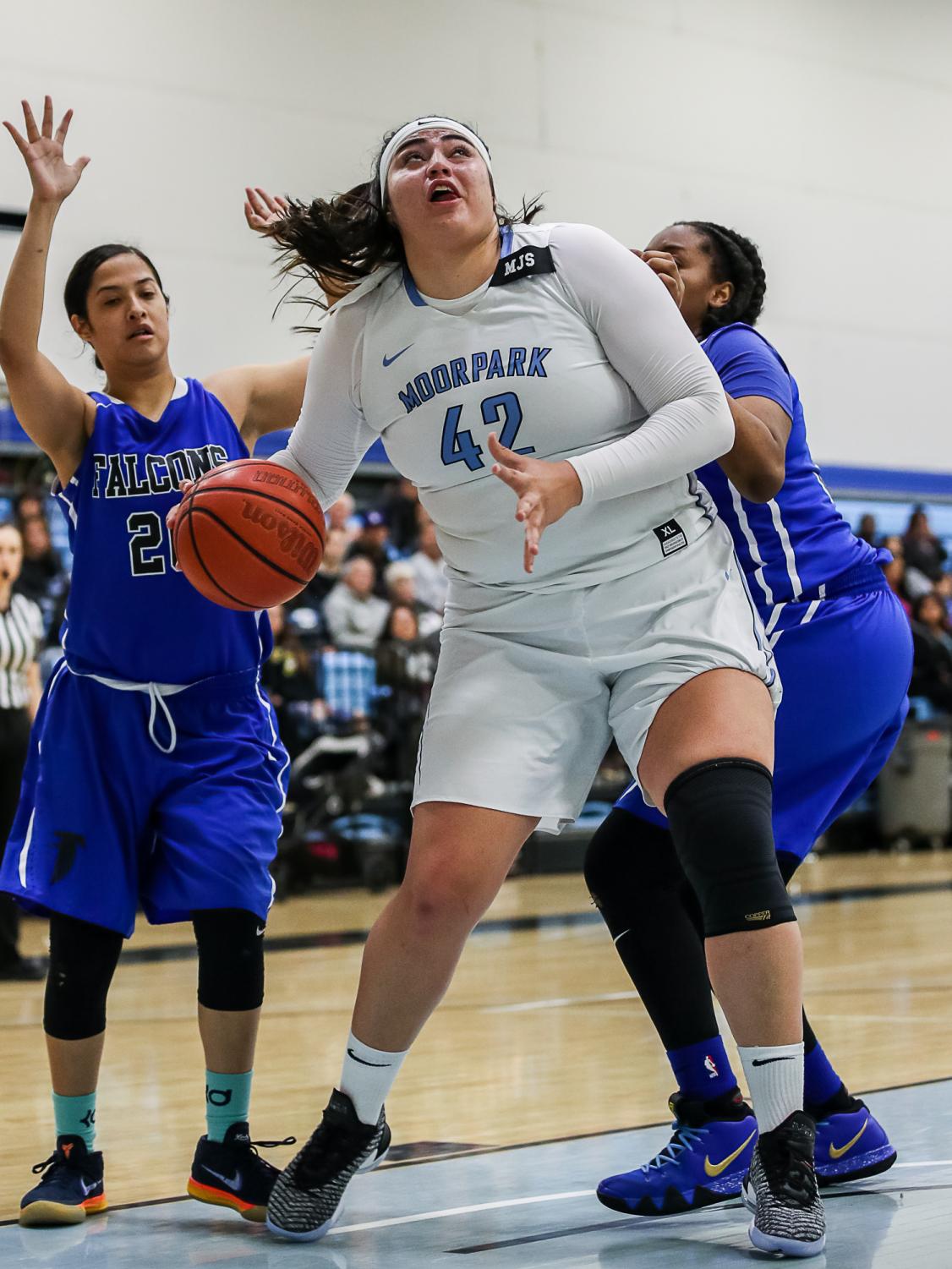 Kessler_MoorparkCollege_vs_Cerritos_Women'sBB_CCCAA_SoCalReg_2ndRound_190302_080.jpg